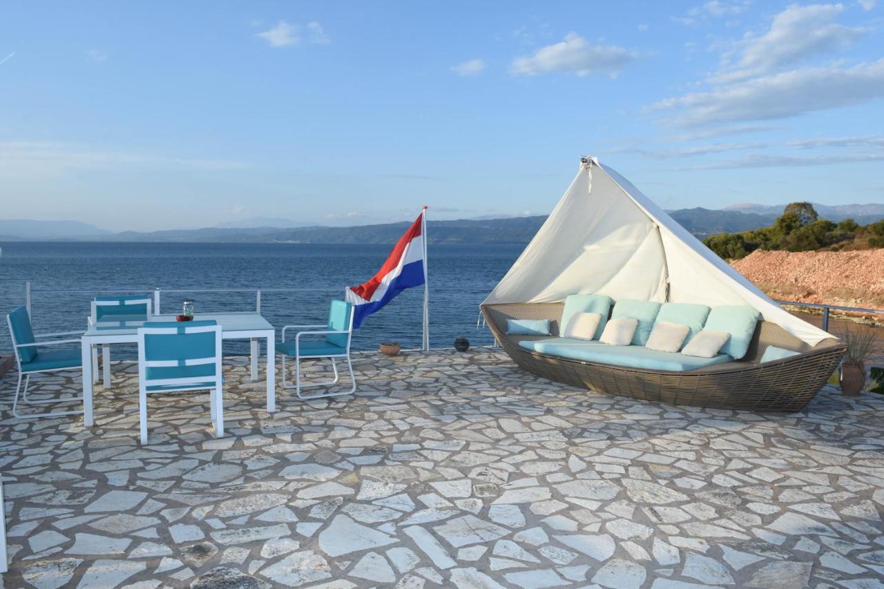 Iris Villas Sparton Екстер'єр фото